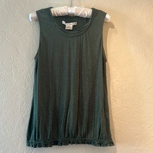 Max studio linen top neck detail and elastic runched hem 20” W 25”L